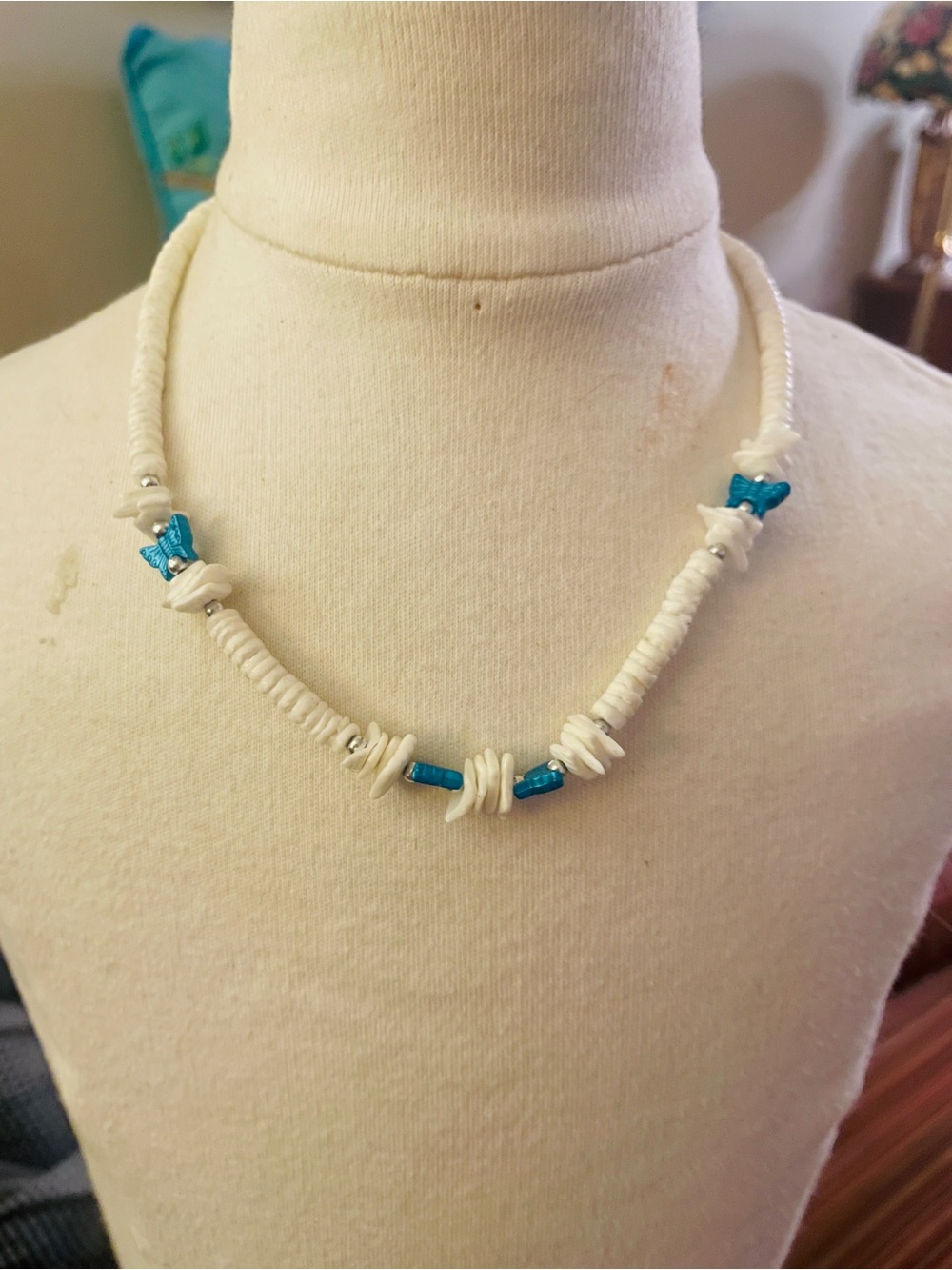 White and Turquoise Beaded Shell Necklace